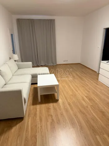 Pronájem bytu 3+1, Praha, Italská, 80 m2