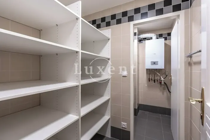 Pronájem kanceláře, Praha - Nové Město, Václavské náměstí, 156 m2