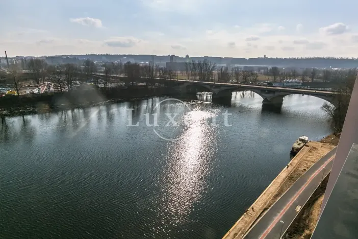 Pronájem bytu 2+kk, Praha - Holešovice, Sanderova, 58 m2