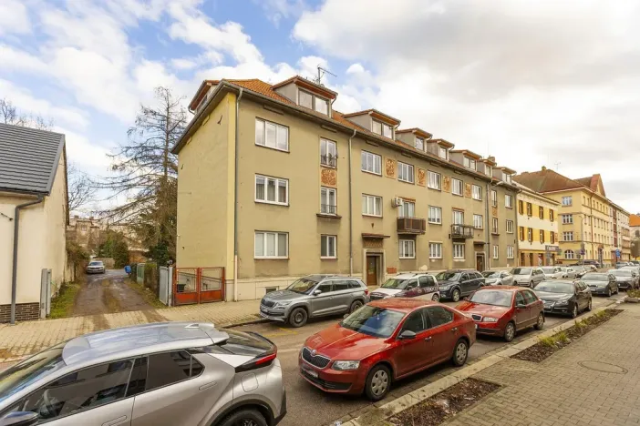 Prodej bytu 2+1, Pardubice - Zelené Předměstí, 66 m2