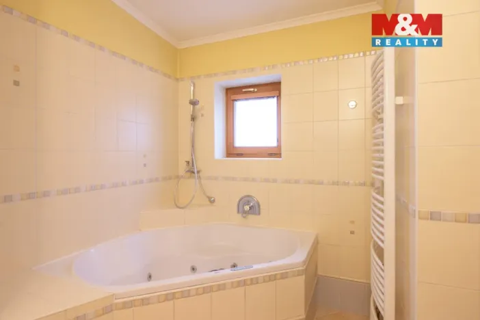 Prodej rodinného domu, Brno - Žebětín, Kohoutovická, 285 m2