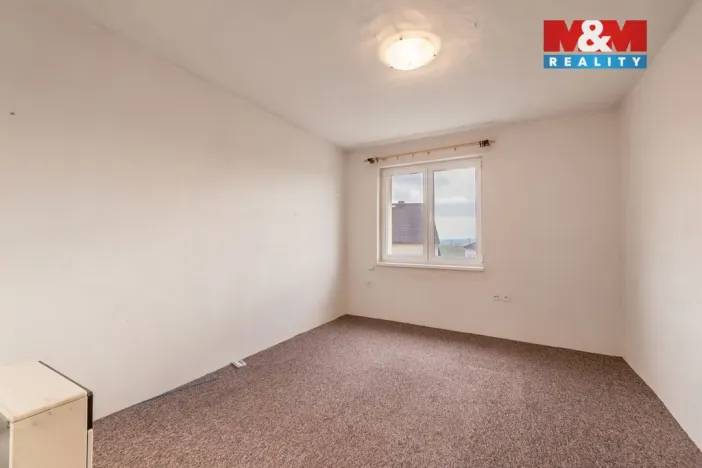 Prodej bytu 1+1, Liběšice, 37 m2