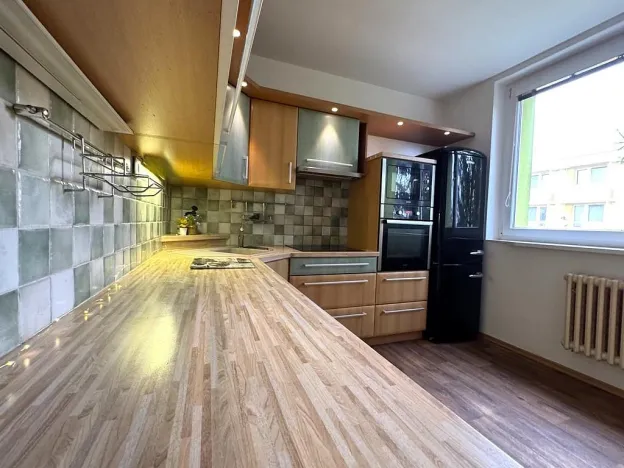 Pronájem bytu 2+1, Hrušovany u Brna, Sídliště, 64 m2