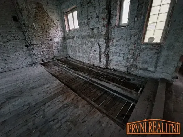 Prodej komerční nemovitosti, Uherský Brod, Komenského, 564 m2