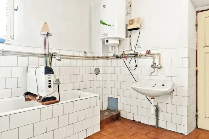 Prodej zemědělské usedlosti, Popovice, 718 m2