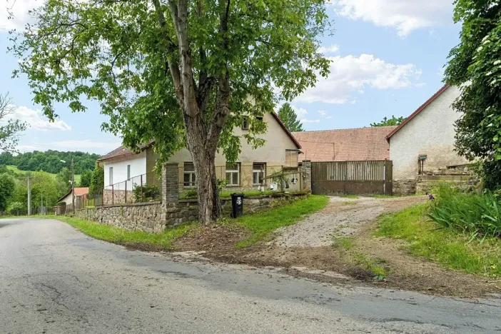 Prodej zemědělské usedlosti, Popovice, 718 m2