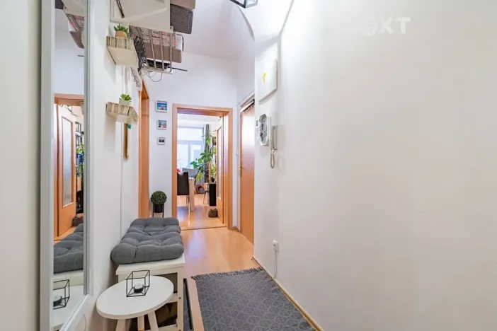 Prodej bytu 2+kk, České Budějovice, Dr. Stejskala, 77 m2