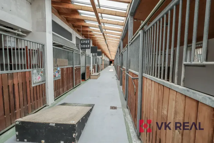 Prodej komerční nemovitosti, Praha - Bubeneč, Císařský ostrov, 3100 m2