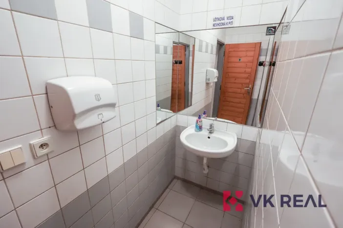 Prodej komerční nemovitosti, Praha - Bubeneč, Císařský ostrov, 3100 m2