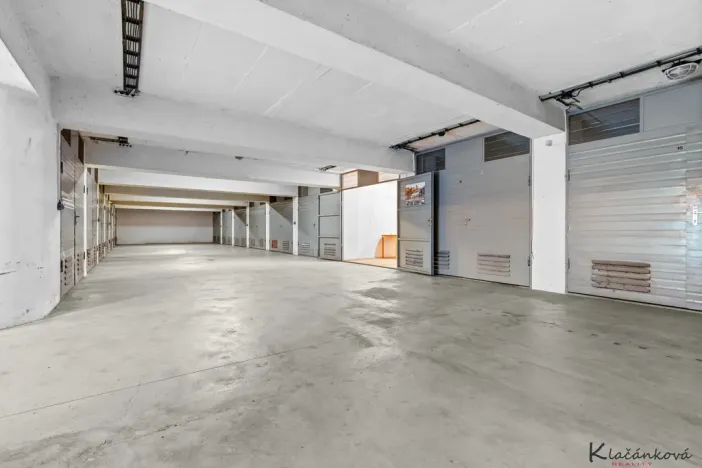 Prodej garáže, Zlín, 12 m2