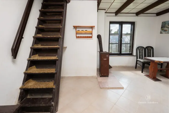 Prodej chaty, Kájov - Staré Dobrkovice, 350 m2