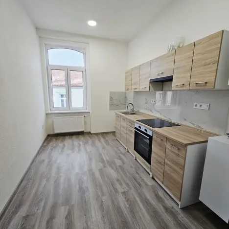 Pronájem bytu 2+1, Lovosice, 8.května, 75 m2