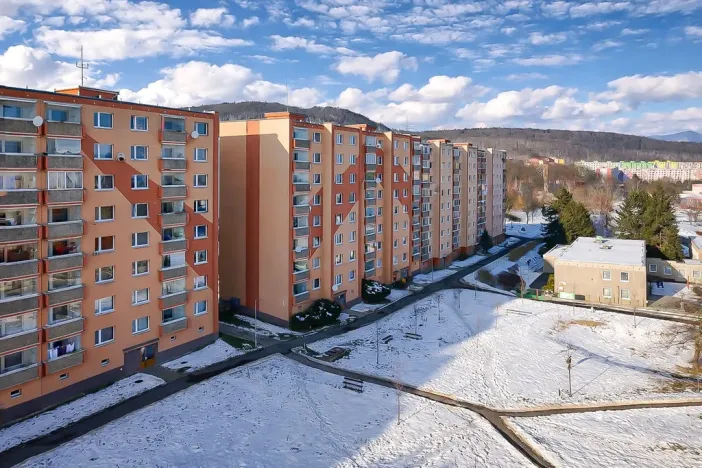 Pronájem bytu 1+1, Jirkov, SNP, 39 m2