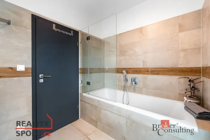 Prodej rodinného domu, Zlatá, 120 m2