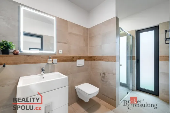 Prodej rodinného domu, Zlatá, 120 m2