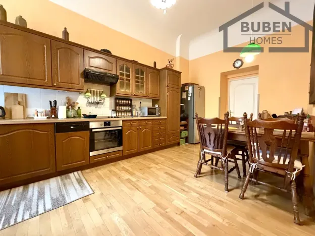 Prodej vícegeneračního domu, Plzeň - Vnitřní Město, Sedláčkova, 913 m2