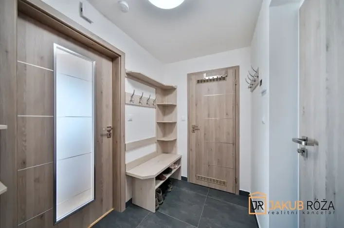 Prodej bytu 3+kk, Černý Důl, 92 m2