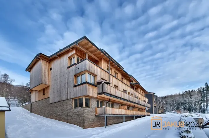 Prodej bytu 3+kk, Černý Důl, 92 m2