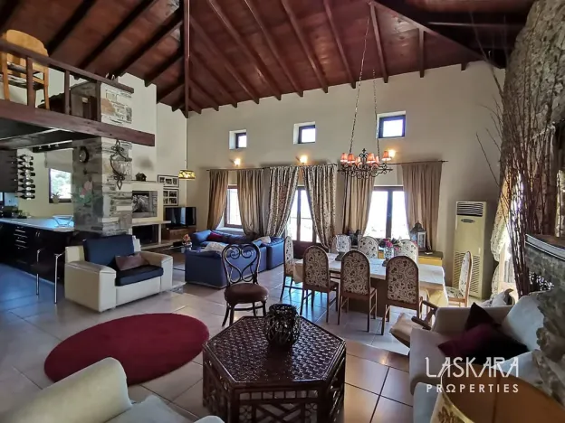 Prodej činžovního domu, Salamina, Salamina, Řecko, 500 m2