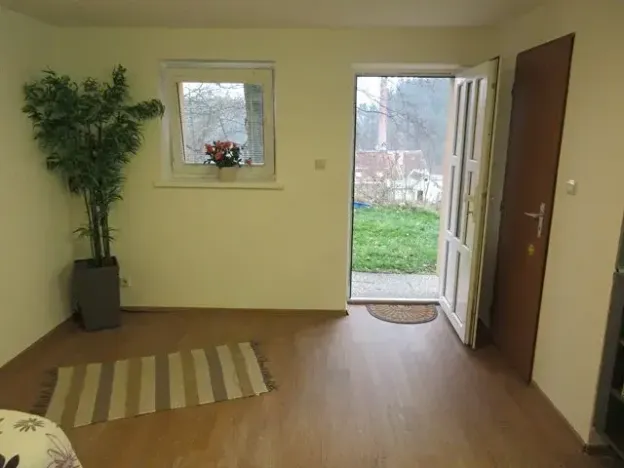 Pronájem bytu 1+kk, Jablonec nad Nisou, Janáčkova, 21 m2