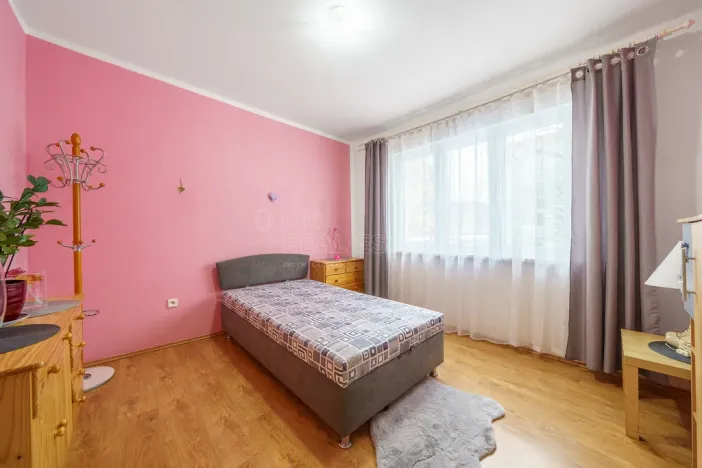 Prodej bytu 2+1, Ostrov, Lidická, 54 m2