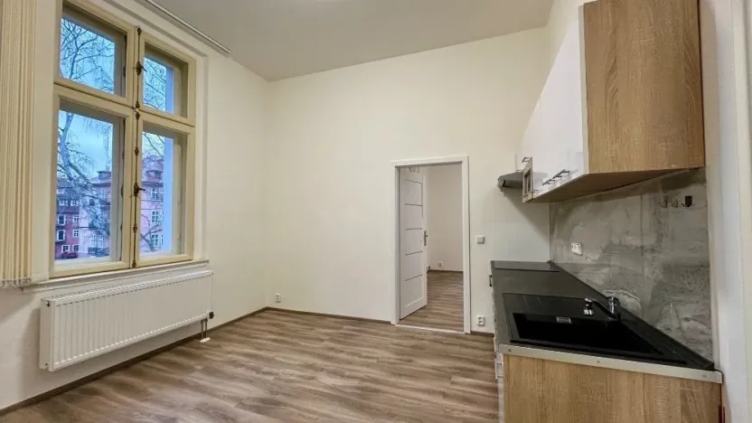 Pronájem bytu 2+kk, Cheb, Židovská, 44 m2