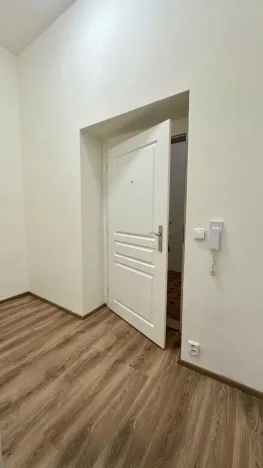 Pronájem bytu 2+kk, Cheb, Židovská, 44 m2