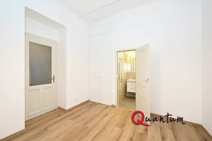 Pronájem bytu 1+1, Praha - Žižkov, Kubelíkova, 39 m2