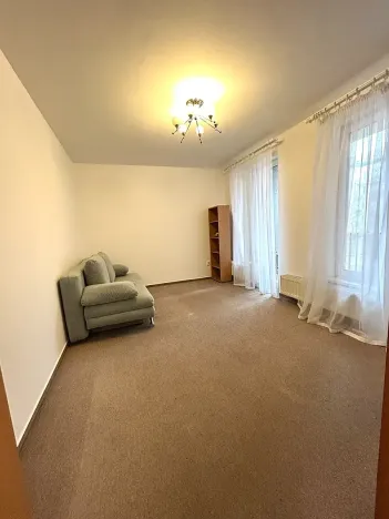 Pronájem bytu 3+kk, Praha - Strašnice, Názovská, 91 m2