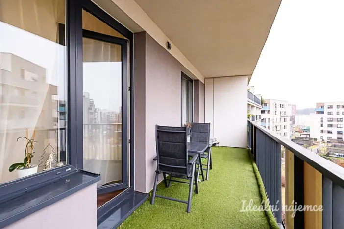 Pronájem bytu 2+kk, Praha - Hloubětín, Granitova, 53 m2