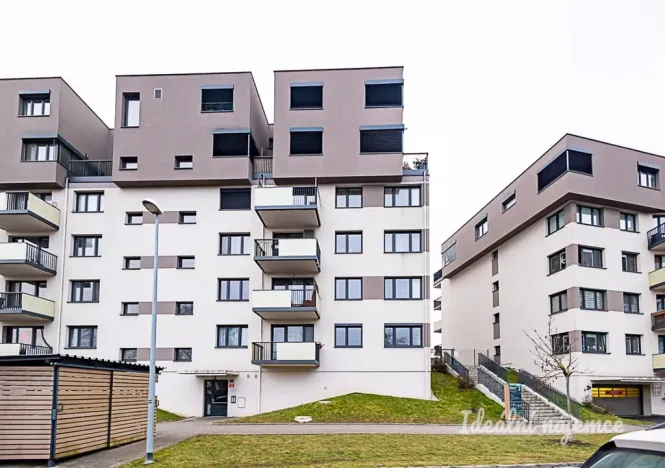 Pronájem bytu 2+kk, Praha - Hloubětín, Granitova, 53 m2