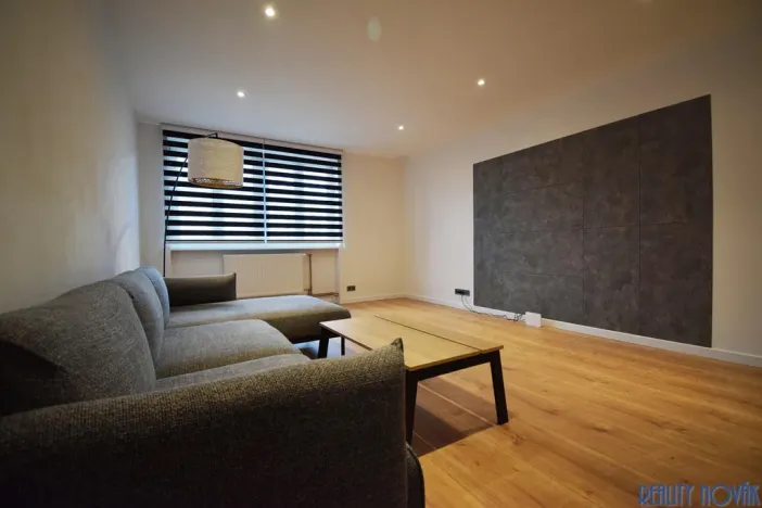 Pronájem bytu 2+1, Praha - Vinohrady, Lužická, 70 m2