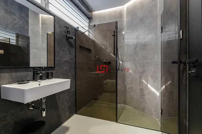 Prodej ubytování, Ostrava, 17. listopadu, 138 m2