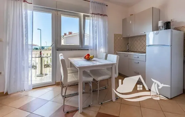 Prodej vícegeneračního domu, Medulin, Chorvatsko, Pošesi, 150 m2