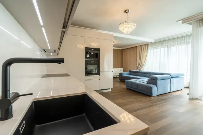 Pronájem bytu 4+kk, Praha - Karlín, Rohanské nábřeží, 137 m2