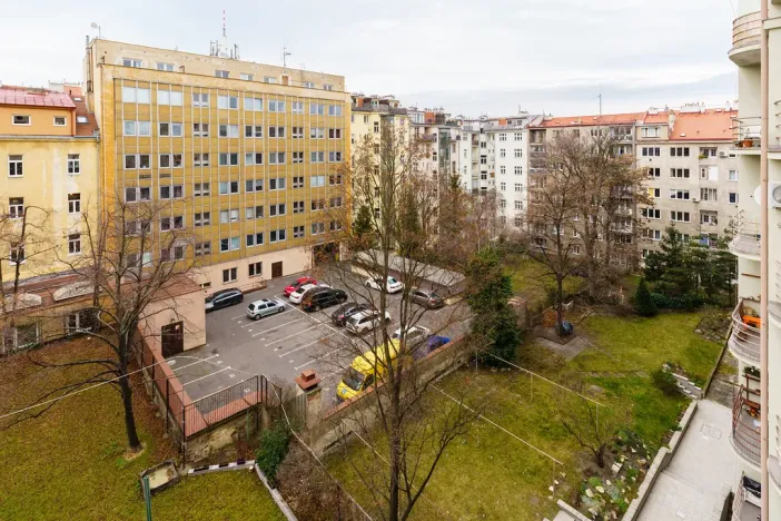 Pronájem bytu 1+1, Praha - Žižkov, Jičínská, 30 m2