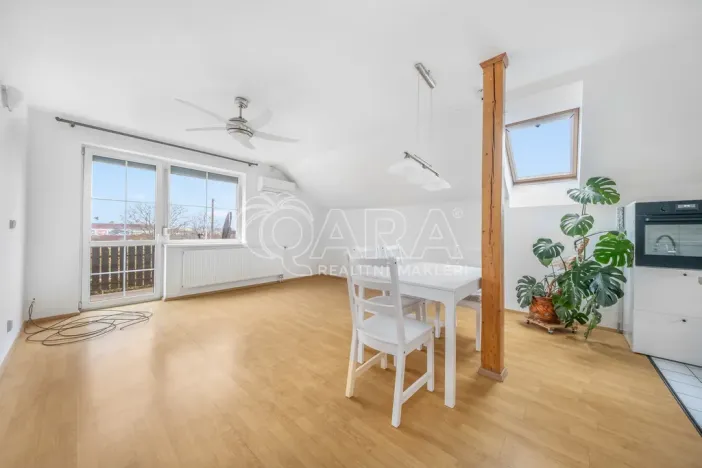 Pronájem bytu 3+kk, Dobřichovice, Raisova, 72 m2