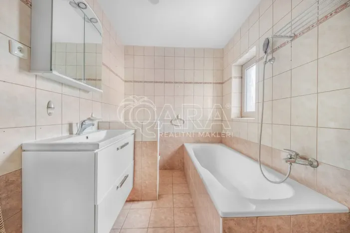 Pronájem bytu 3+kk, Dobřichovice, Raisova, 72 m2