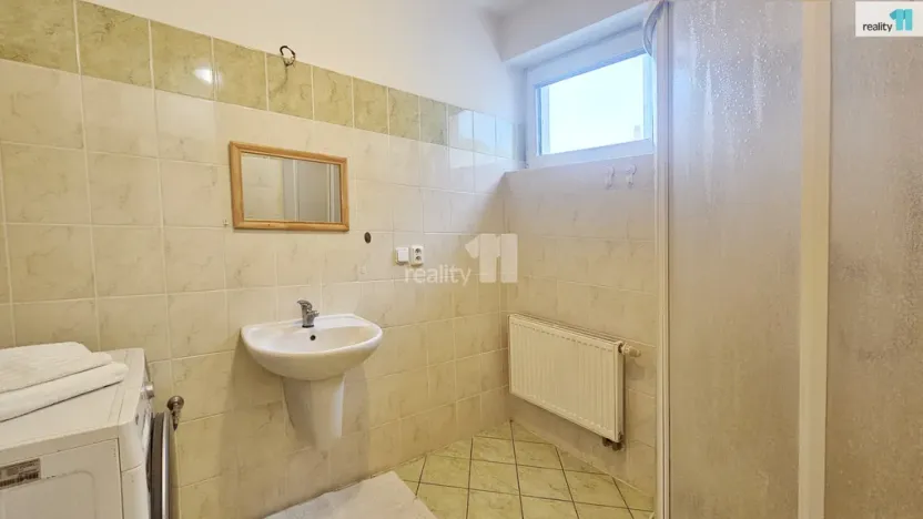 Pronájem bytu 2+kk, Kolín - Kolín V, Třídvorská, 58 m2