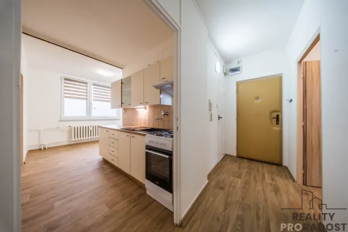 Prodej bytu 3+1, Veselí nad Moravou, Hutník, 74 m2