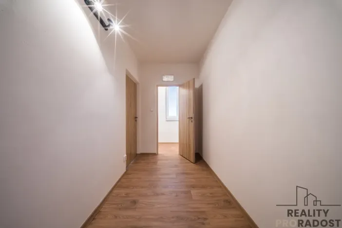 Prodej bytu 3+1, Veselí nad Moravou, Hutník, 74 m2