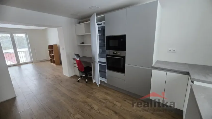 Pronájem bytu 2+1, Opava - Předměstí, Máchova, 60 m2