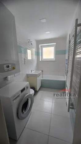 Pronájem bytu 2+1, Opava - Předměstí, Máchova, 60 m2