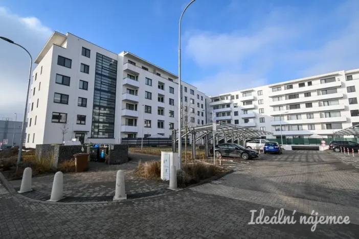 Pronájem bytu 2+kk, Brno, Jižní, 36 m2