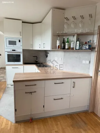 Prodej bytu 2+kk, Praha - Krč, Štúrova, 68 m2
