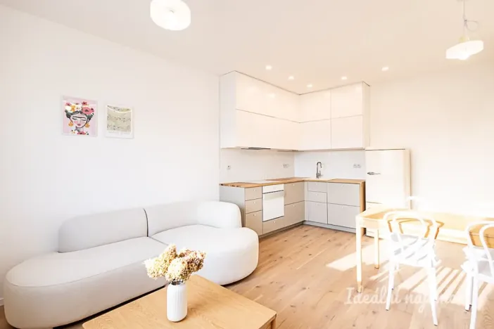 Pronájem bytu 2+kk, Praha - Vršovice, Přípotoční, 55 m2