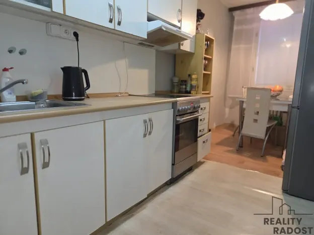 Prodej bytu 3+1, Čáslav, R. Těsnohlídka, 75 m2