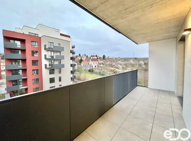 Pronájem bytu 1+kk, Praha, Zlochova, 36 m2