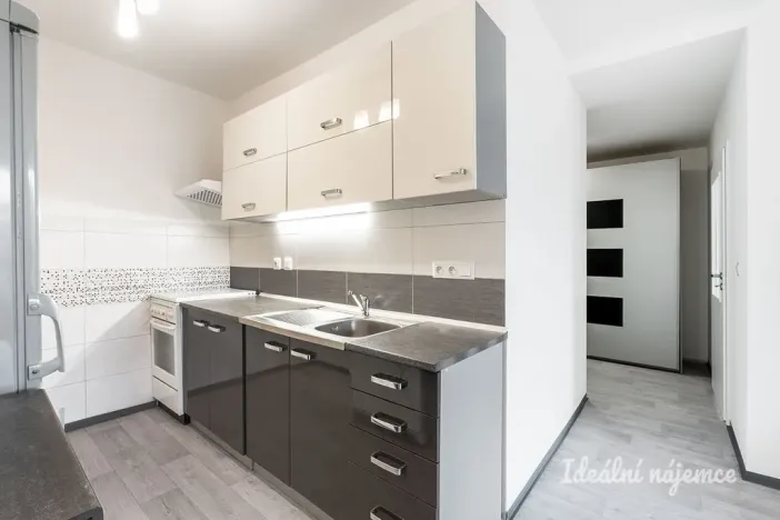 Pronájem bytu 2+kk, Praha - Střížkov, Bínova, 53 m2