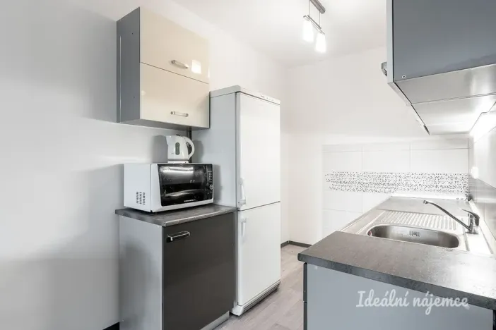 Pronájem bytu 2+kk, Praha - Střížkov, Bínova, 53 m2